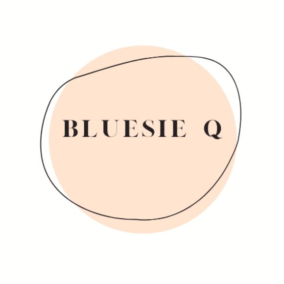 Meet your Posher, Jennifer - Picture 1 of 1